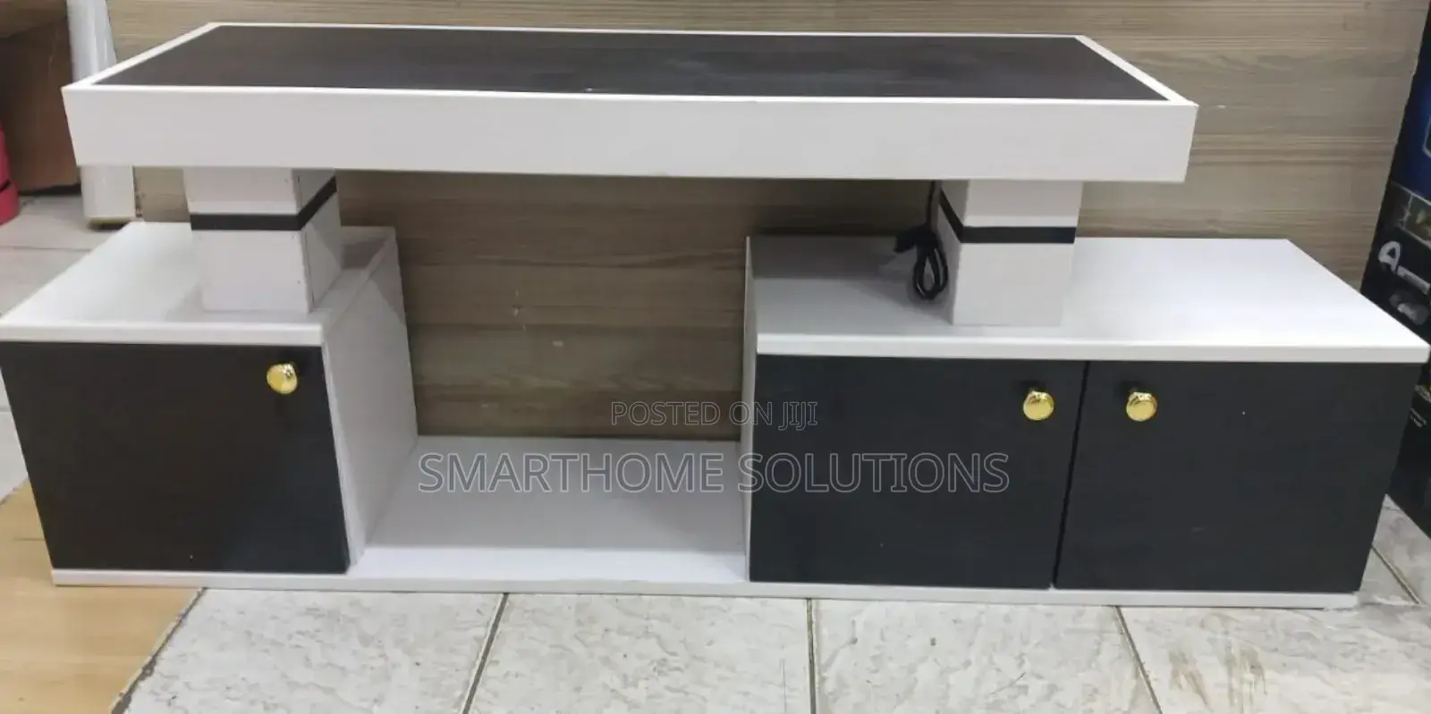 Instabul 1 With Led Lights Television Stand