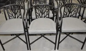Modern Restaurant Chairs With Powder Coating Finish