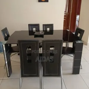 6 Seater Glass Top Dinning Table