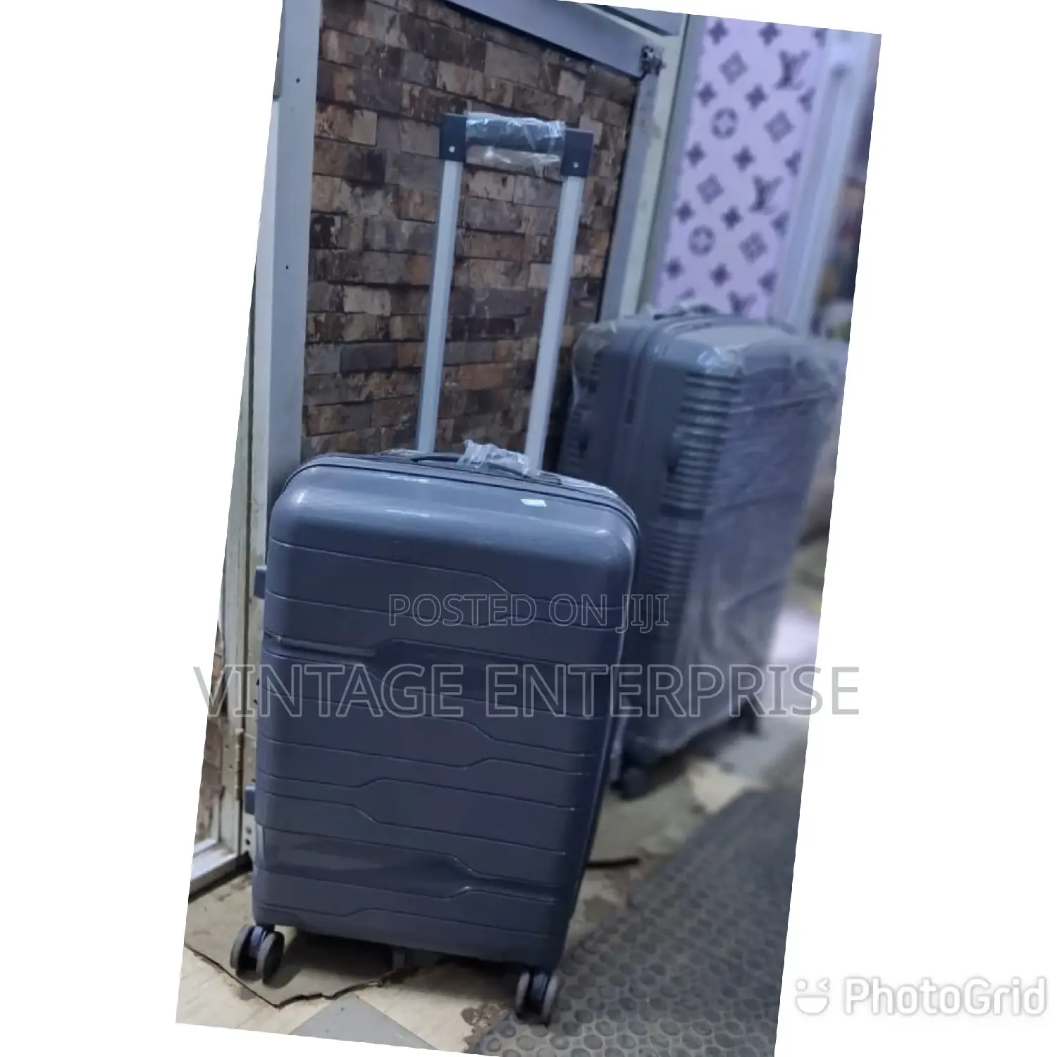 Medium Unbreakable Rubber Suitcase