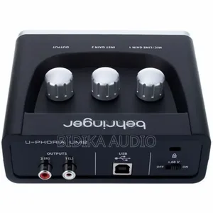 New Behringer U-Phoria Um2
