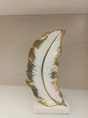 Ceramic Leaf Decor Pair