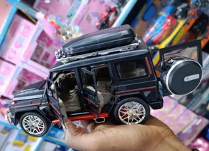 Mercedes-Benz G-Class Suv Diecast Toy