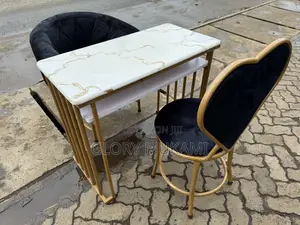 Black Gold Manicure Chairs And Table