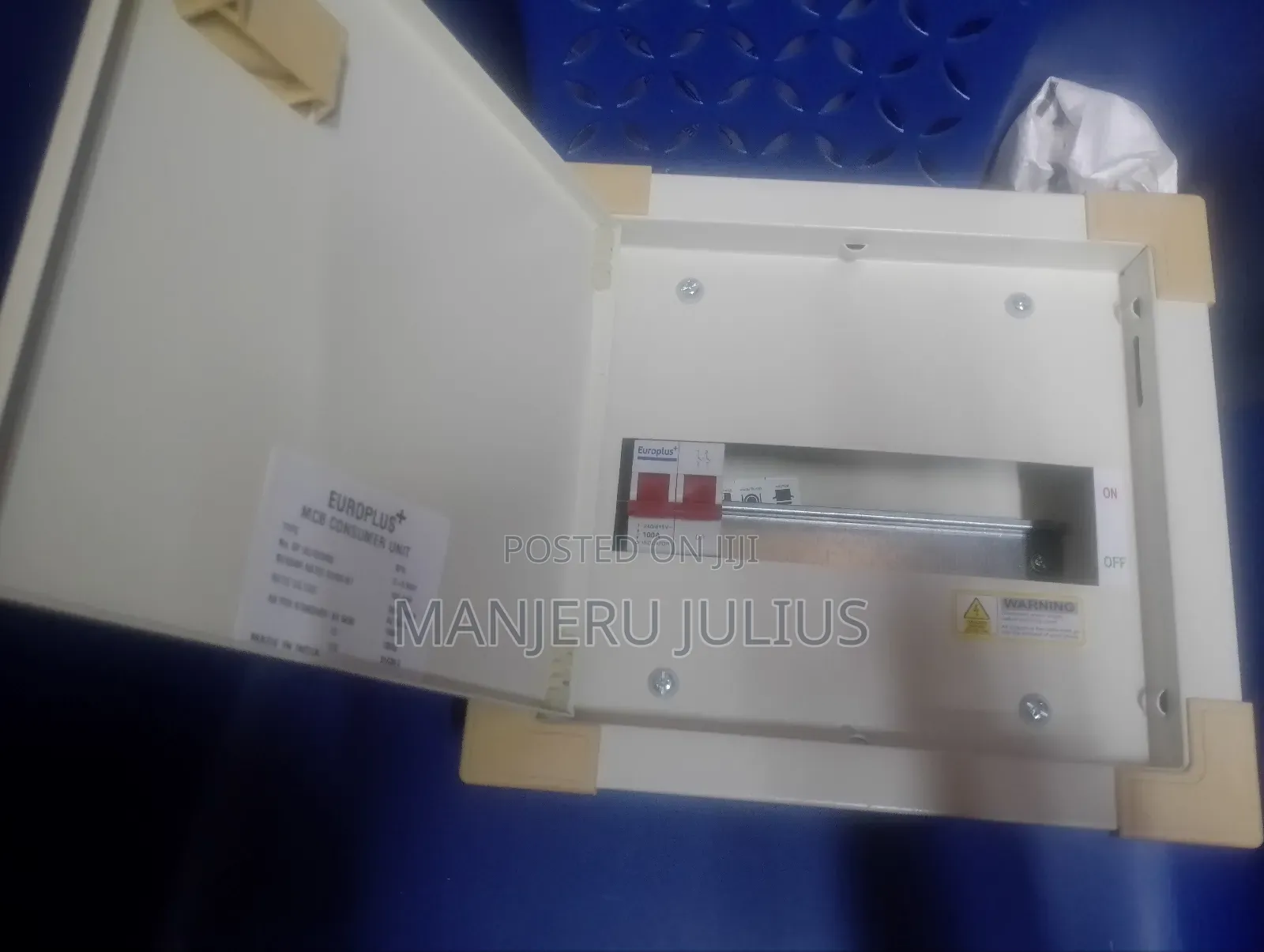 8ways Consumer Unit