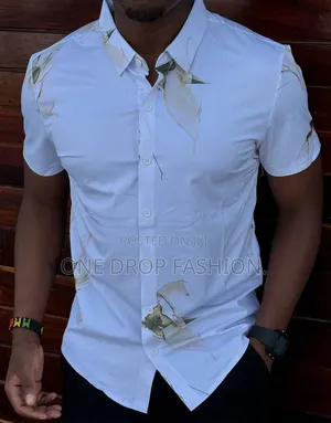 Lacyra Men Shirts