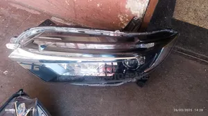 Honda Fit Shuttle 2018 Non Zenon Headlight