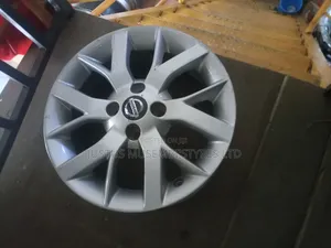 Nissan Bluebird Sports Rims Size 15 Set