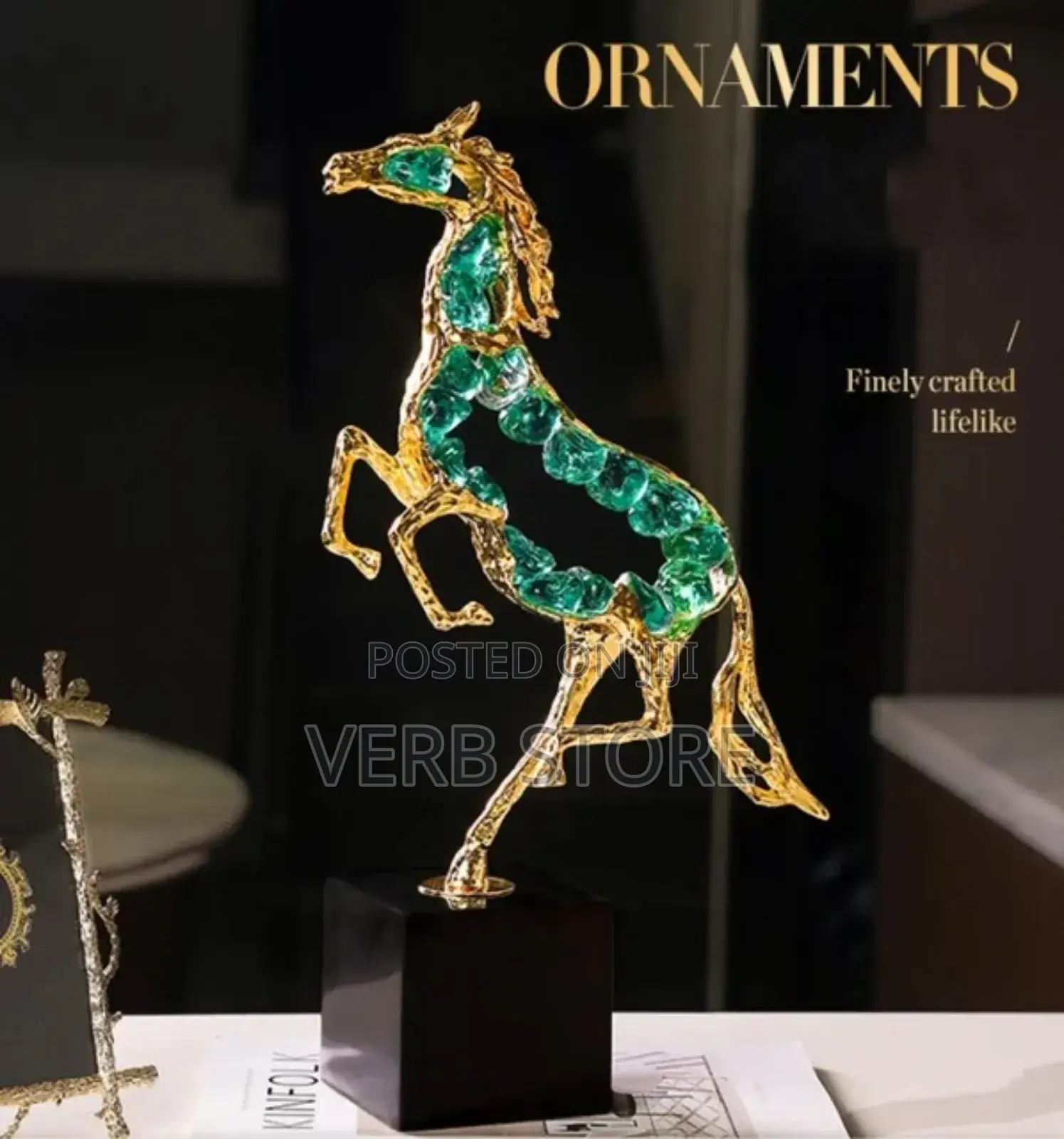 Luxury Modern Crystal Horse Statue Sculpture,