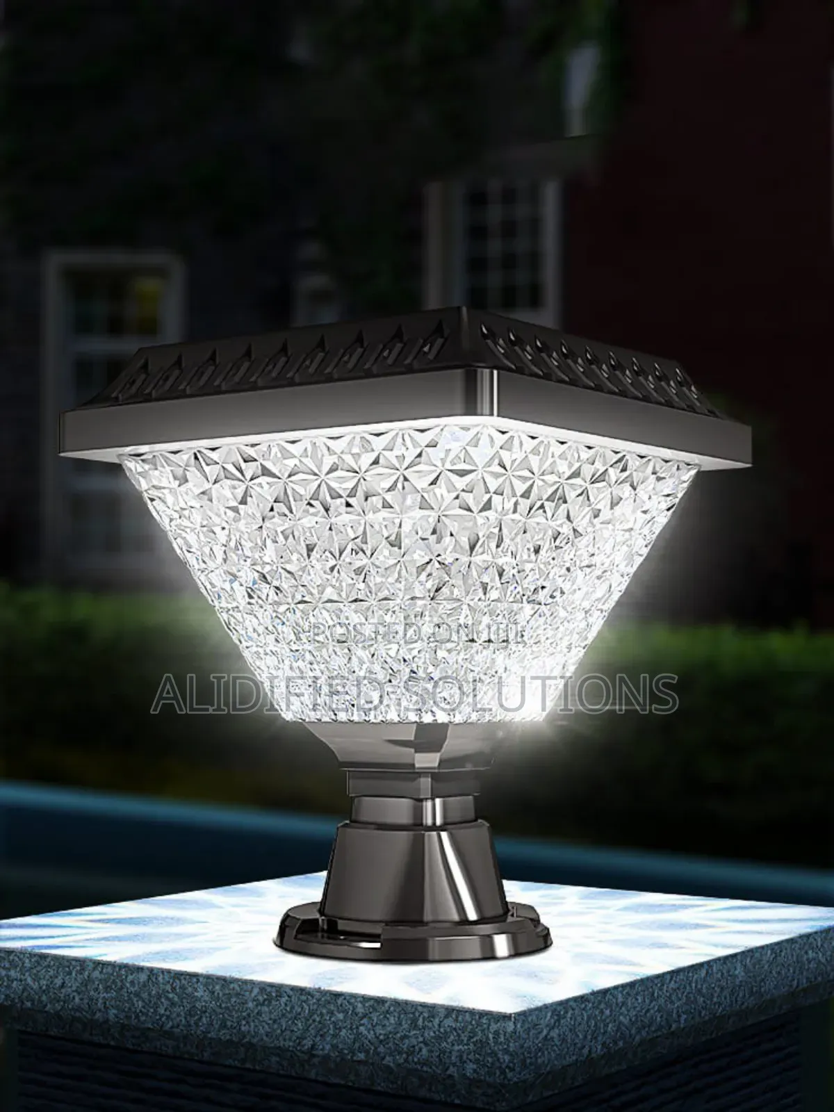 Solar Garden Light