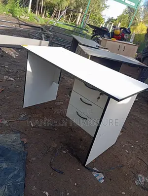 1200mm Black White Office Use Desk