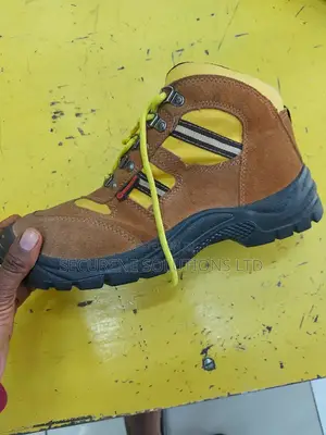 Safety Boots From Size 38-45