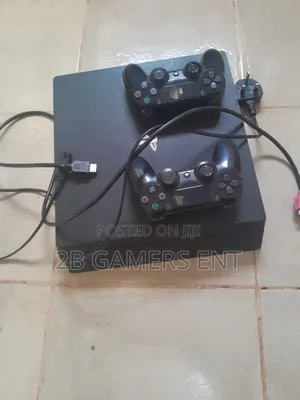Ps4 Pro 1tb Complete 2 Pads