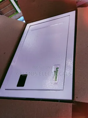 Schneider Consumer Unit 12ways