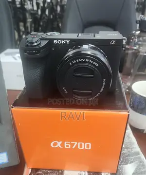 Sony A6700 Kit