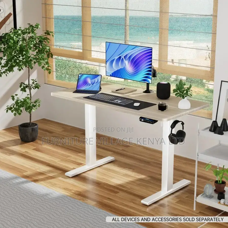 Office Desk: Electronic Height Adjustable Office Desk