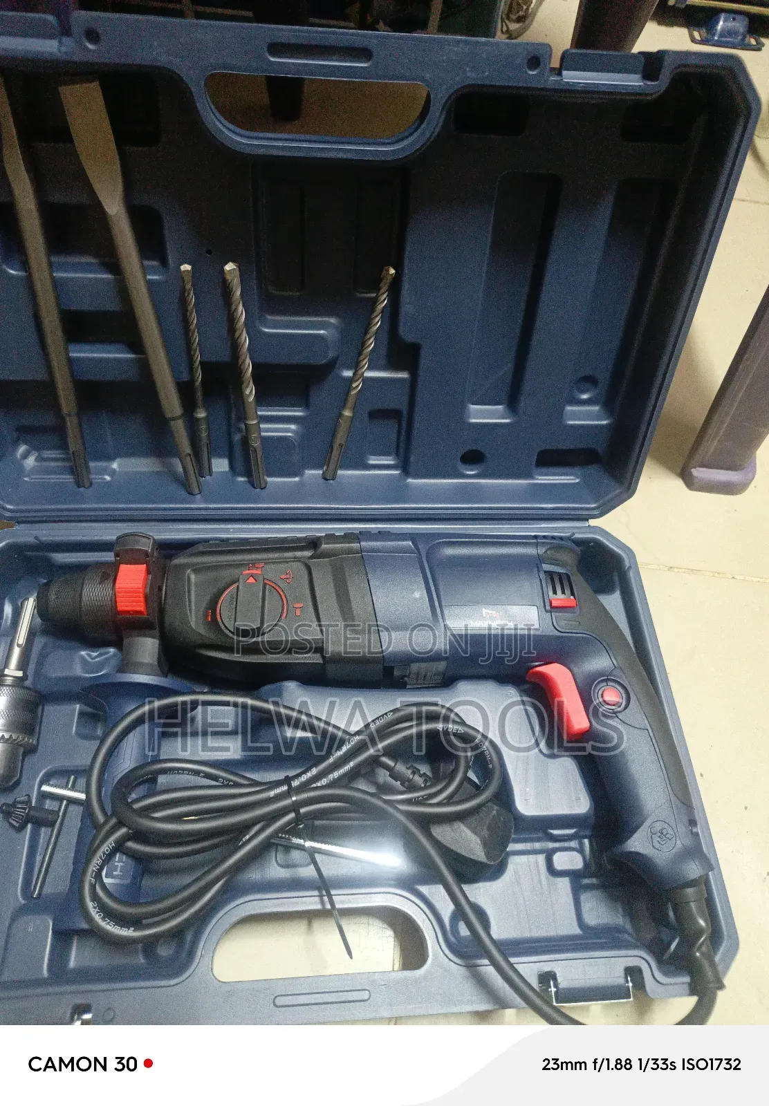 Heavy Duty Rotary Hammer Drill (800watts)