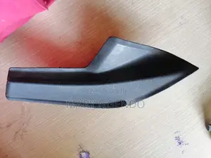 Windscreen Finisher for Toyota Noah New Shape
