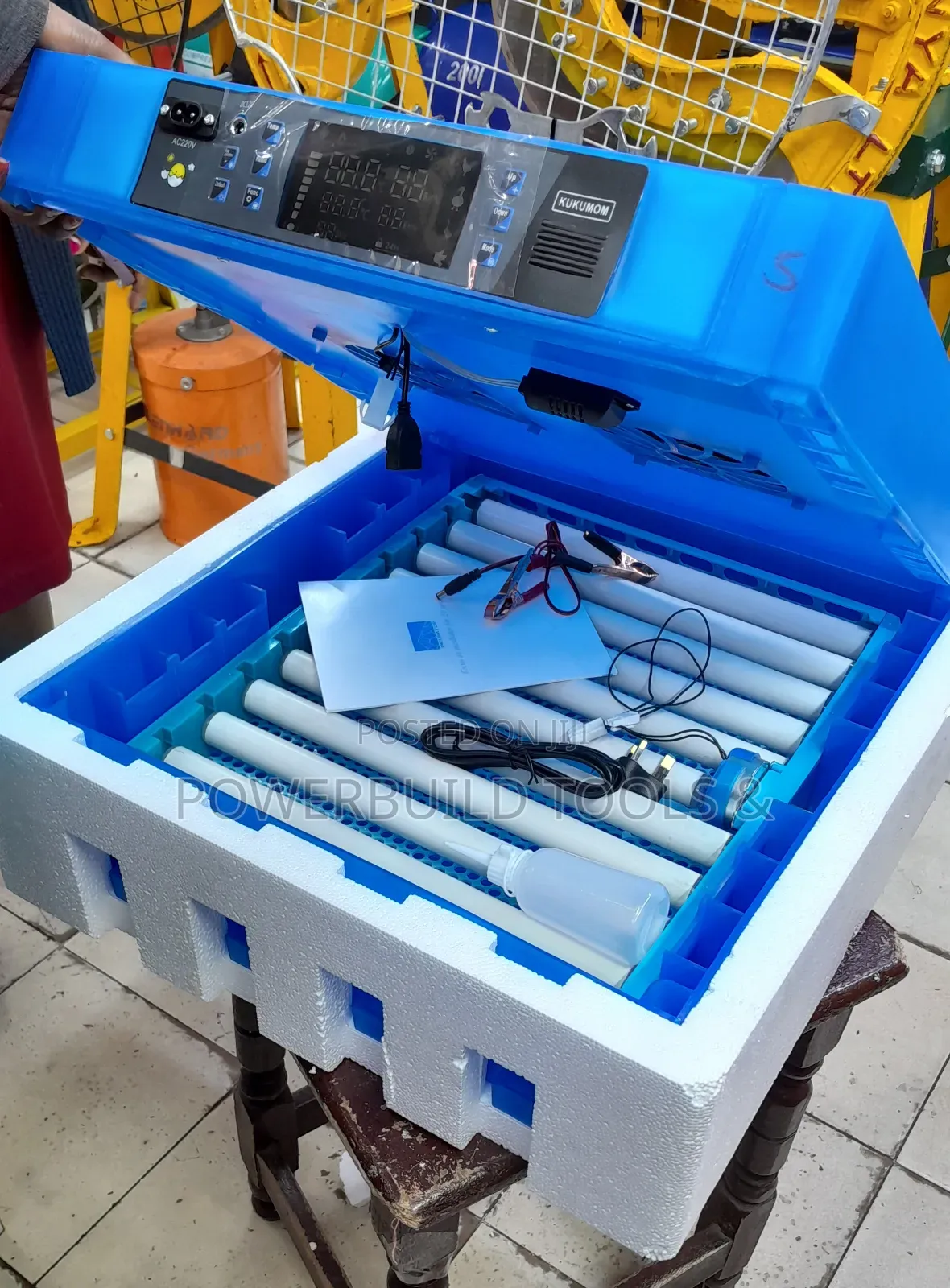 Egg Incubator 64eggs Ac/Dc Automatic