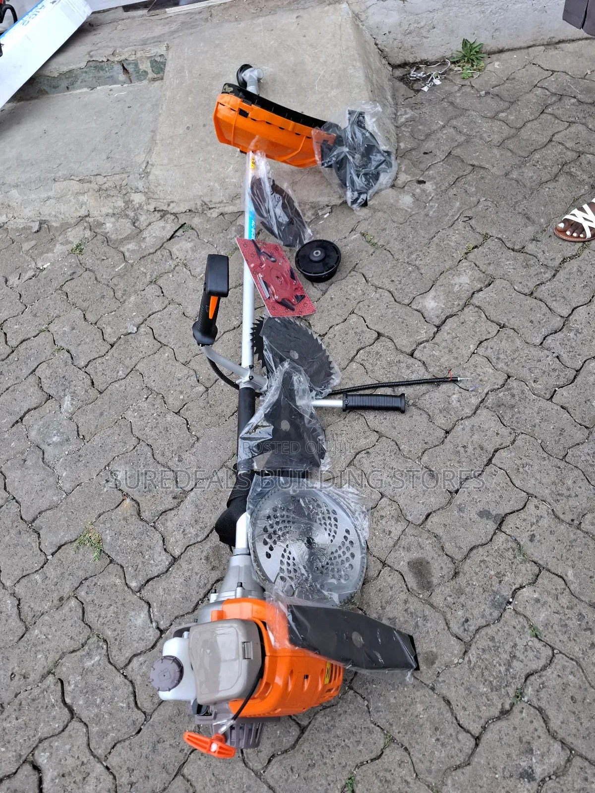 Grass Cutter/Brush Cutter,8 Blades in 1machine.