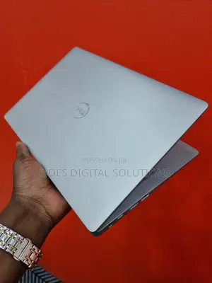 Laptop Dell Latitude 5310 8GB Intel Core I5 SSD 256GB