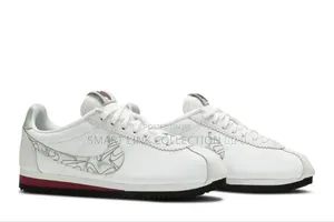 Nike Cortez Sneakers
