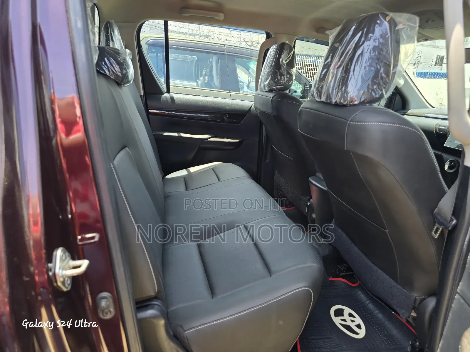 Toyota Hilux 2019 Purple