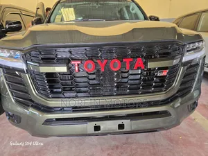 Toyota Land Cruiser 2018 Green