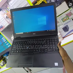 Laptop Dell Latitude 5590 16GB Intel Core I7 SSD 512GB