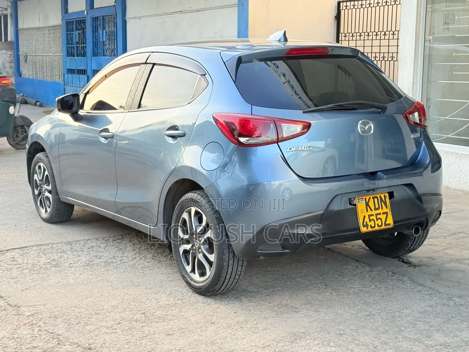 Mazda Demio 2017 Blue