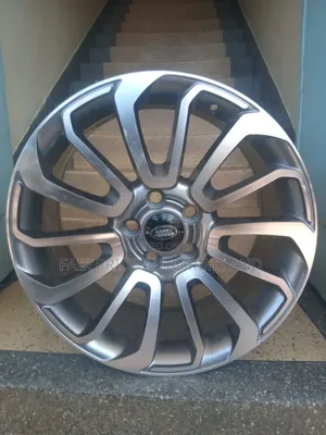 Range Rover Rims 22"