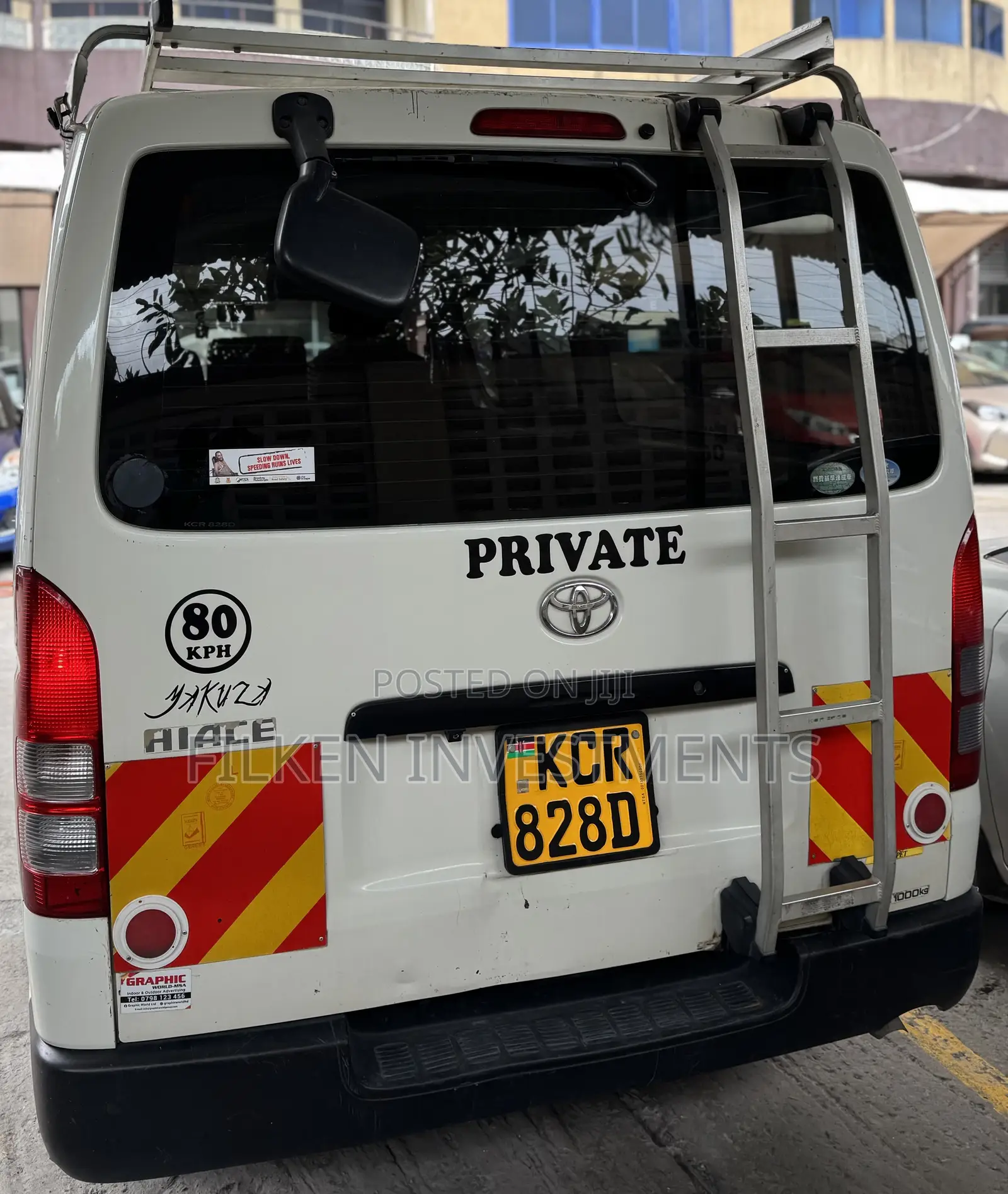Toyota HiAce 2012 White
