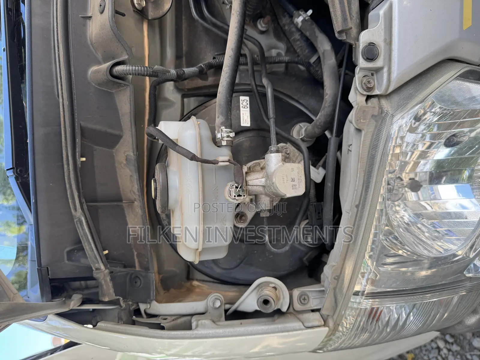Toyota HiAce 2017 White
