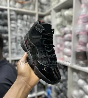 Jordan 11 Black, J11 Black Sole
