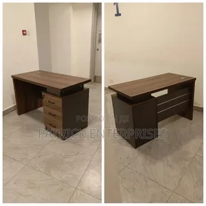 Executive Imported Modern Office Desk 1.4 Mtr