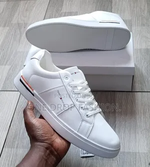 Tommy Hilfigure Leather Shoes