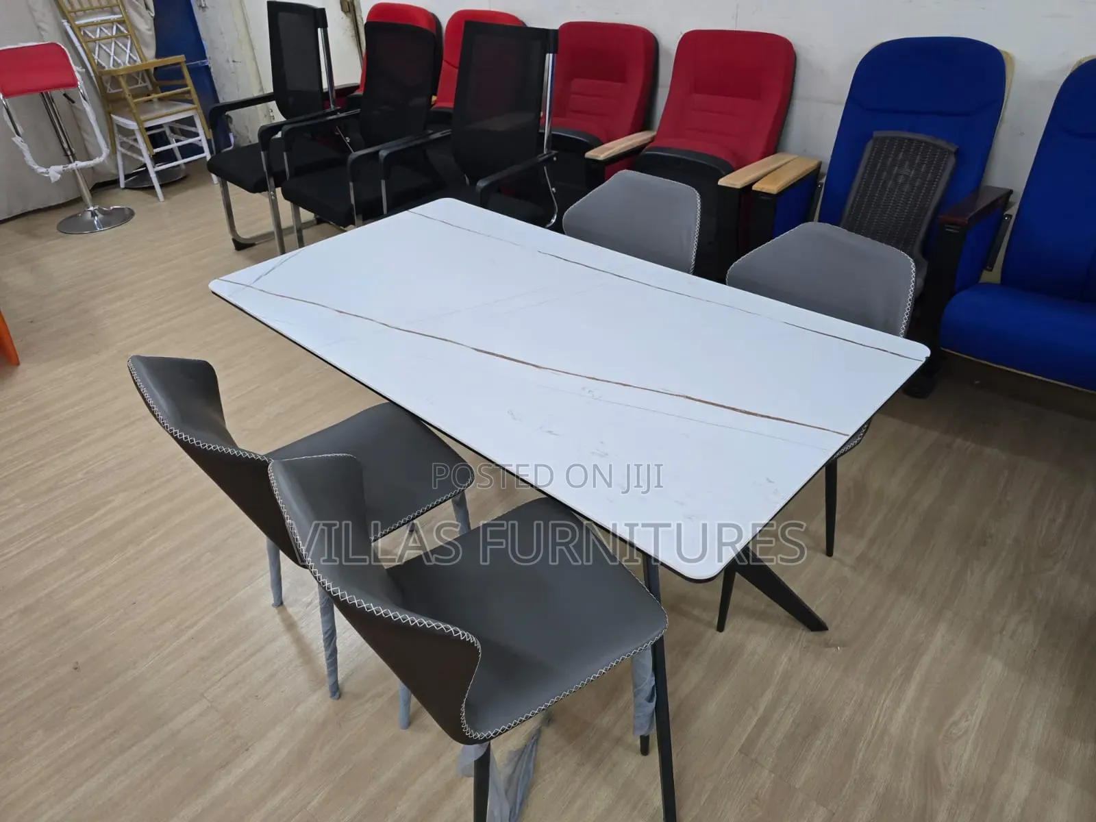 Marble 4 Seater Dining Table