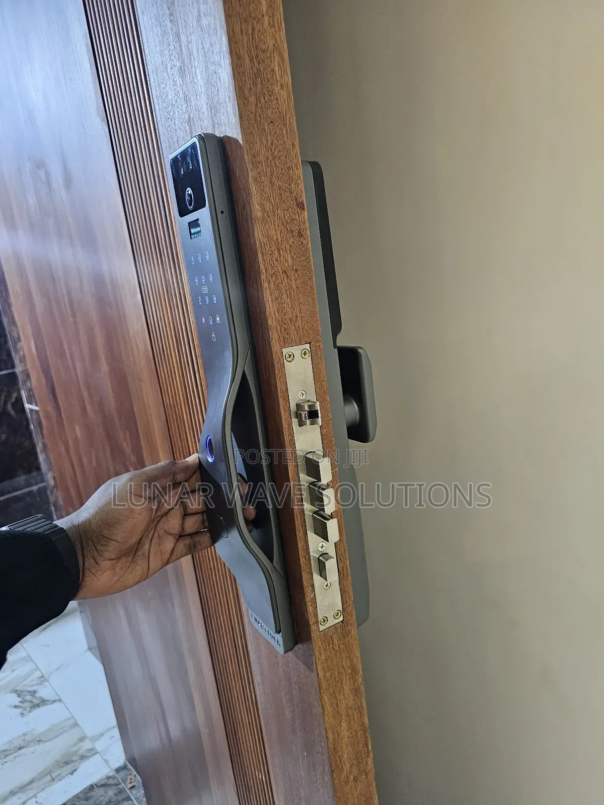 Automatic Face Recognition Lock With Video Intercom