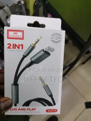 Earldom Et-Aux70 Aux to Lightning Aux 1.2m Conversion Cable