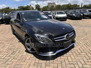 Mercedes-Benz C200 2018 Black
