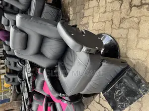 Kinyozi Barber Chairs