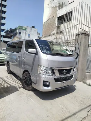 Nissan Caravan (Urvan) 2019 Silver