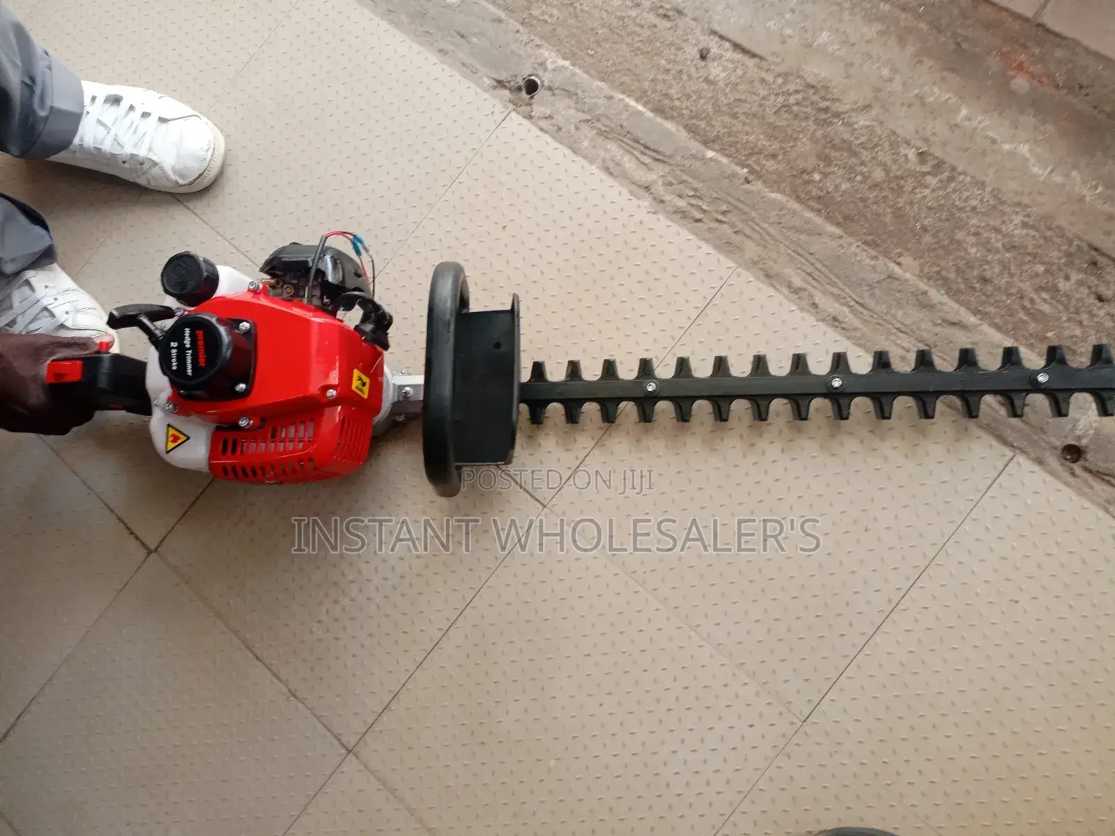 Fence Trimming Hedge Trimmer