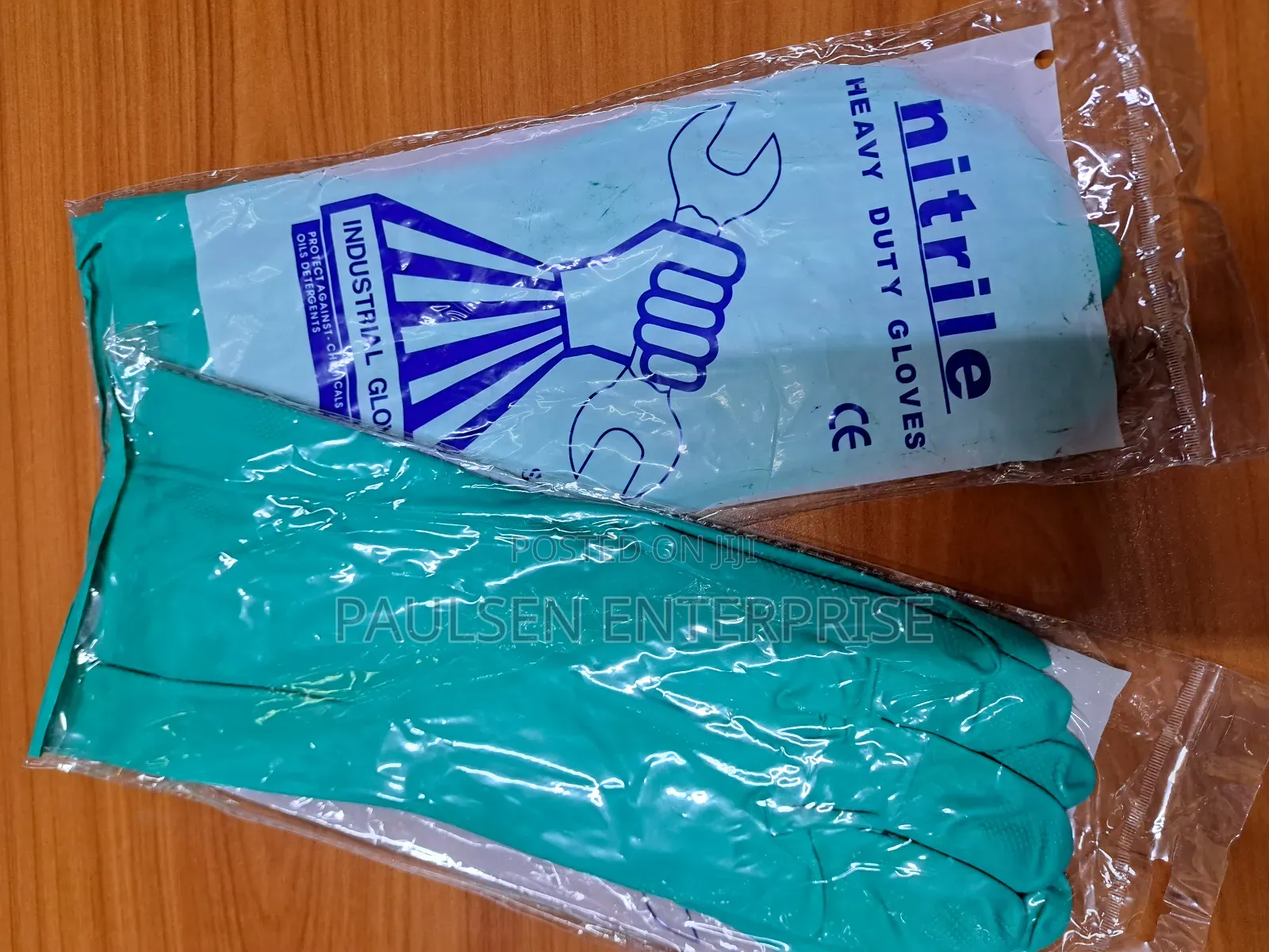 Nitriel Gloves