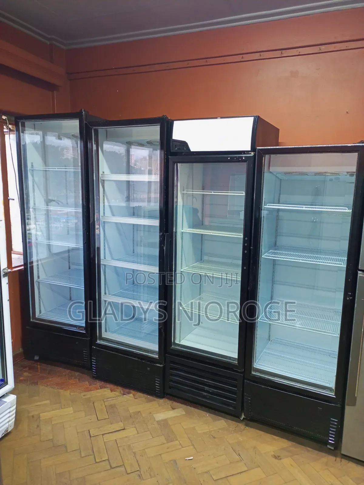 Neat Affordable Display Fridge