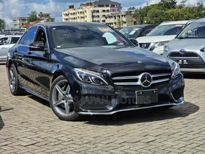 Mercedes-Benz C200 2018 Matt Black