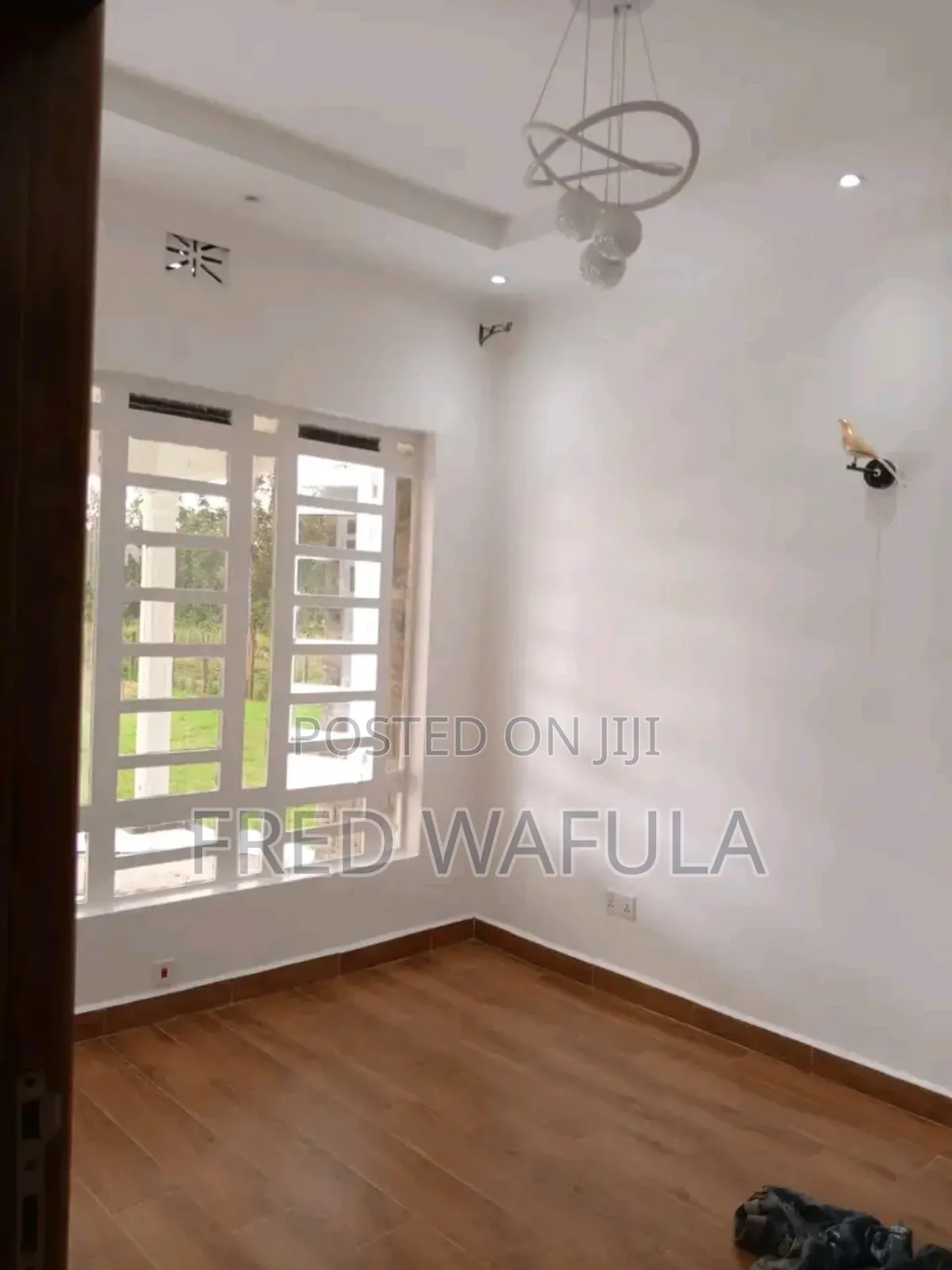 Wallmaster and Painting