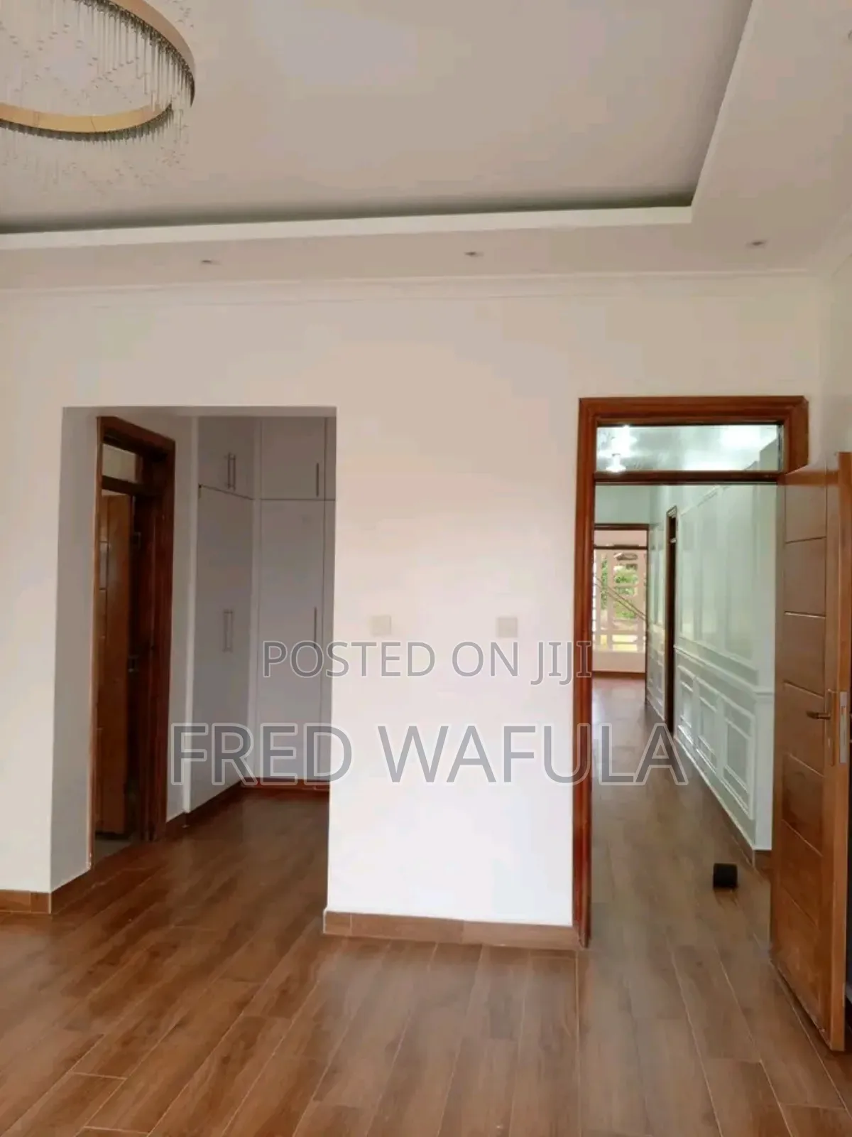 Wallmaster and Painting