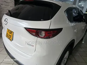 Mazda CX-5 2017 Off white