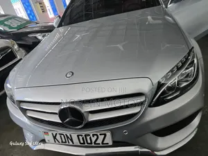 Mercedes-Benz C200 2017 Silver